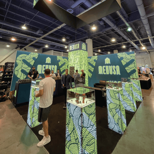 Why not be bold and try this new style of stand, low budget, fast build, make your own stand, and build your own brand? - clexhibit