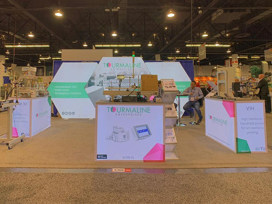 U - Type Angled Shape Illuminated Trade Show Booth