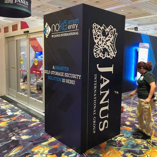 Eco - frinedly Aluminum Frame Trade Fair Illuminating Storage Booth with Door