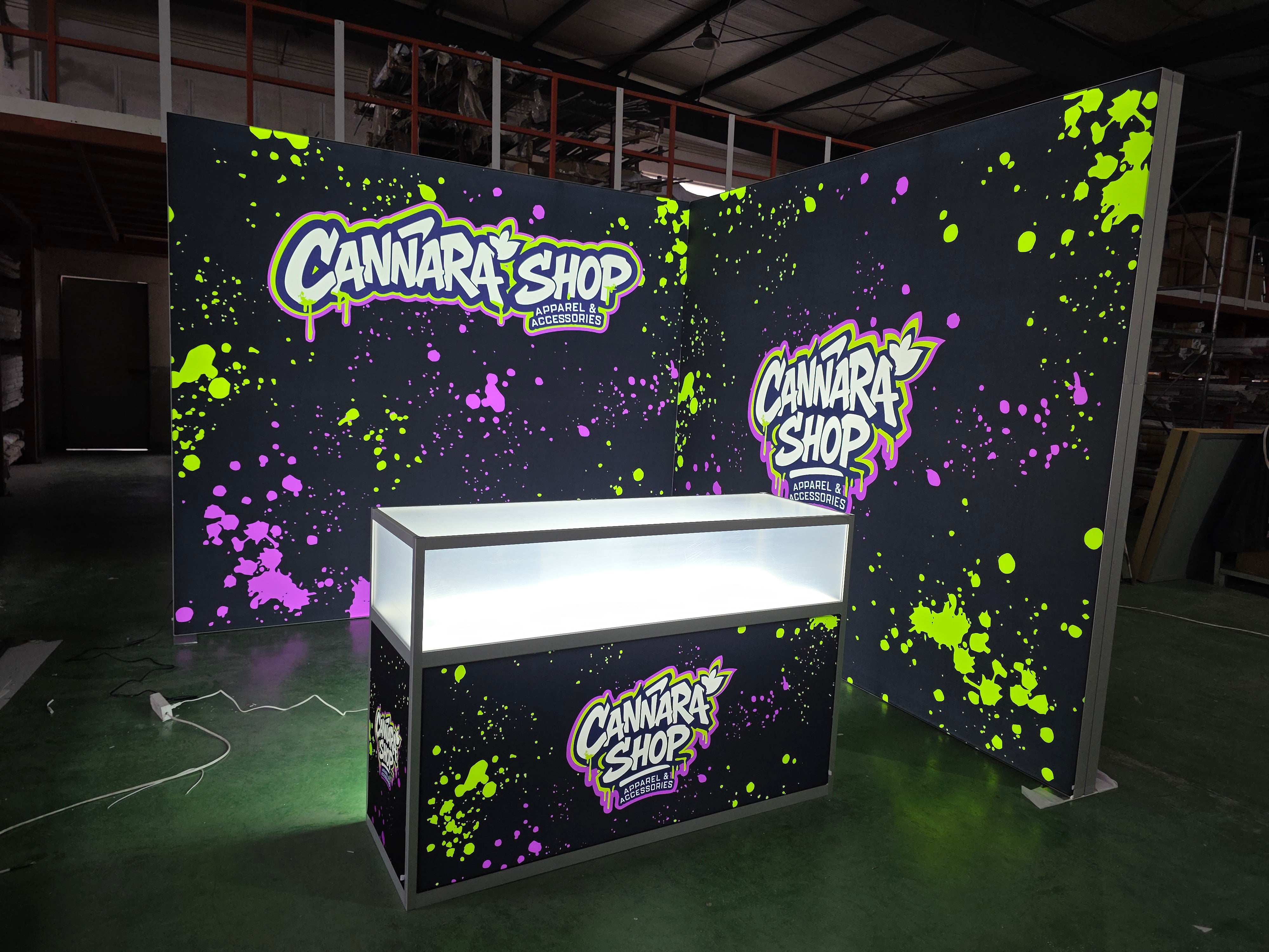 10×10 Portable Backlit Booth with  illuminated Showcase