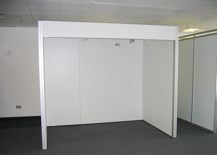 3x3 Maxima Shell Scheme – Premium Exhibition Booth