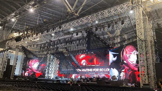 Concert Tour Use Large Span Truss Structure with Wings