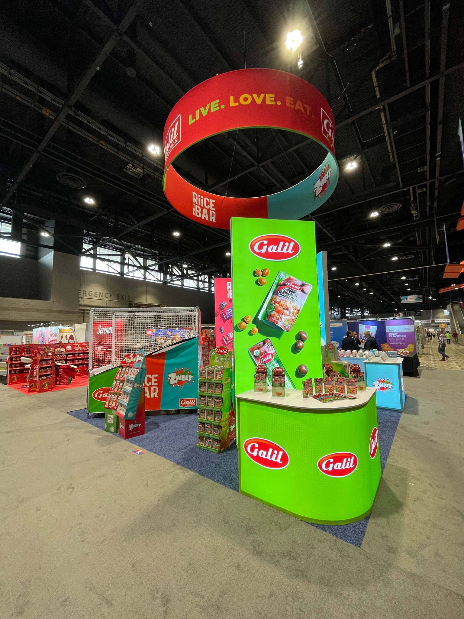 20x20 Island Type, Zweet