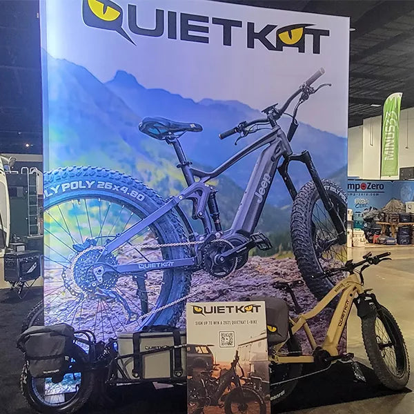 Creative Luminars LED Fabric Lightbox Exhibit Booth In Bike Show |single sided frameless trade show display