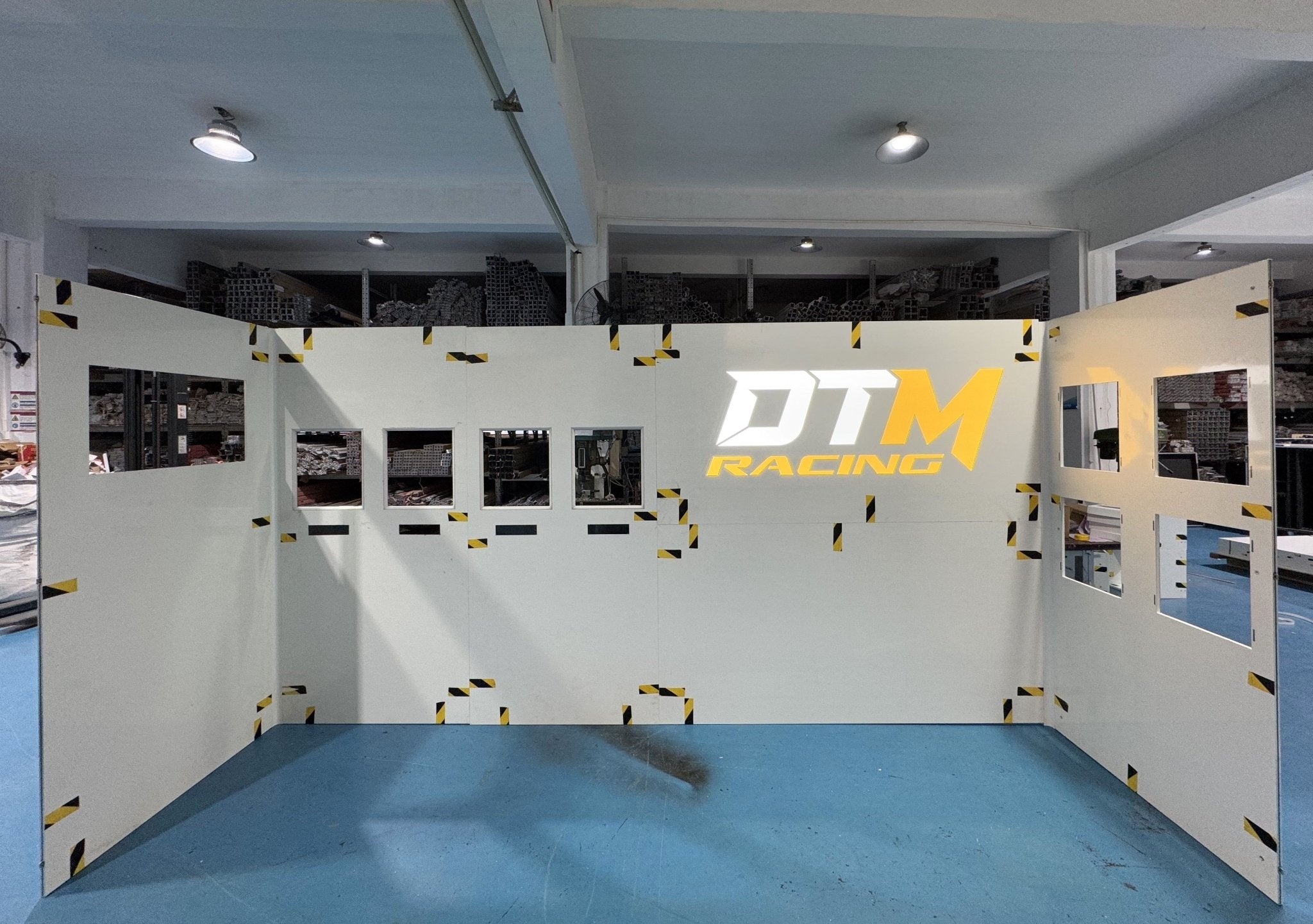 Modular Pit Walling System for Racing Events With LED Signage