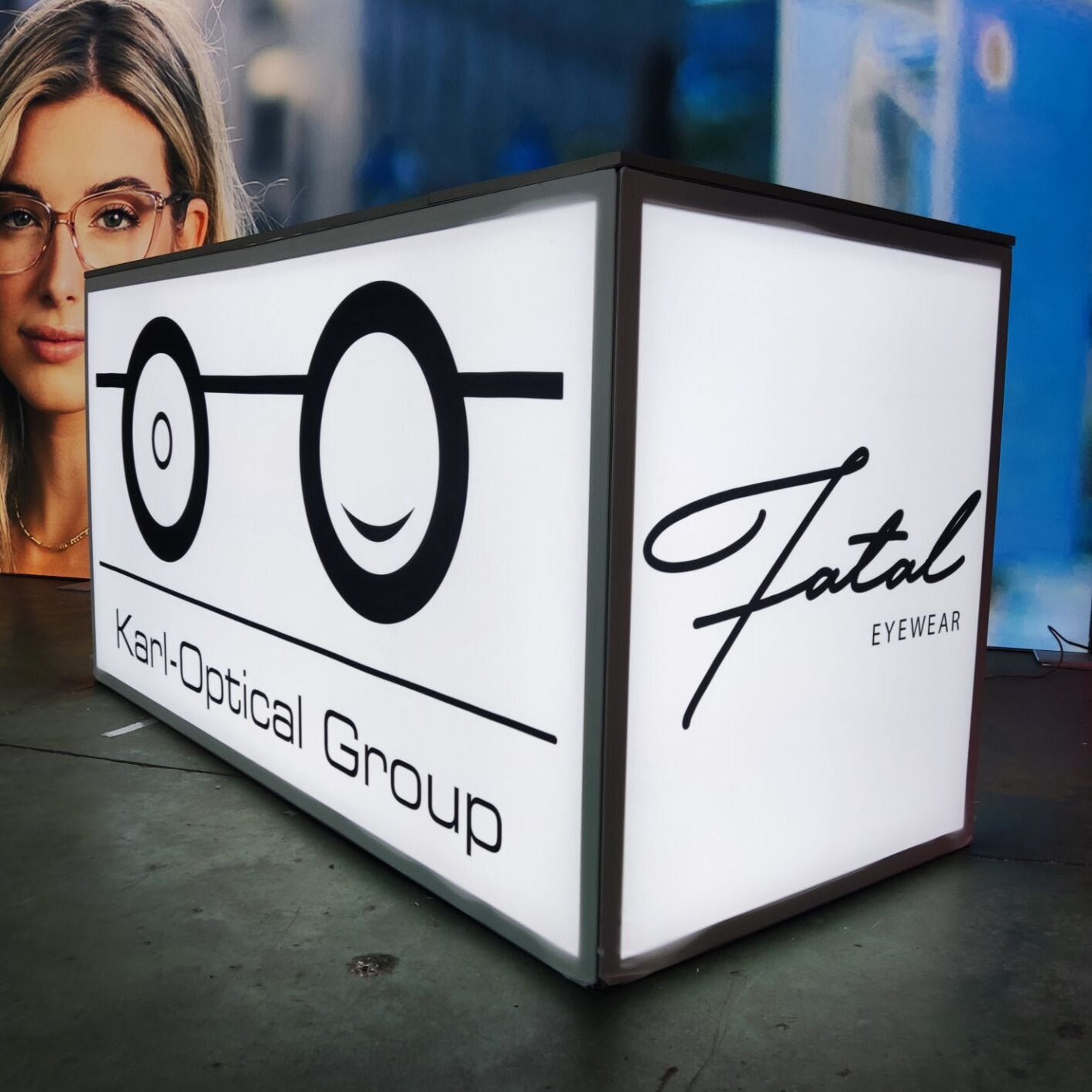 Visual Impact Large Backlit Fabric Lightbox Trade Show Table