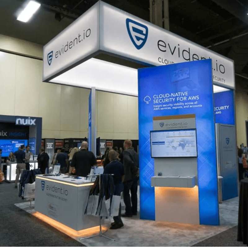 Beautiful Lightboxes Appearing on CES Trade Show Booth Display Using Space Imagination And Demonstrations