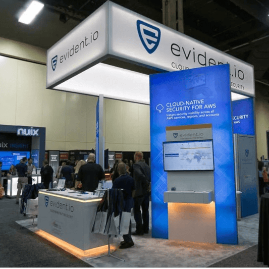 Beautiful Lightboxes Appearing on CES Trade Show Booth Display Using Space Imagination And Demonstrations