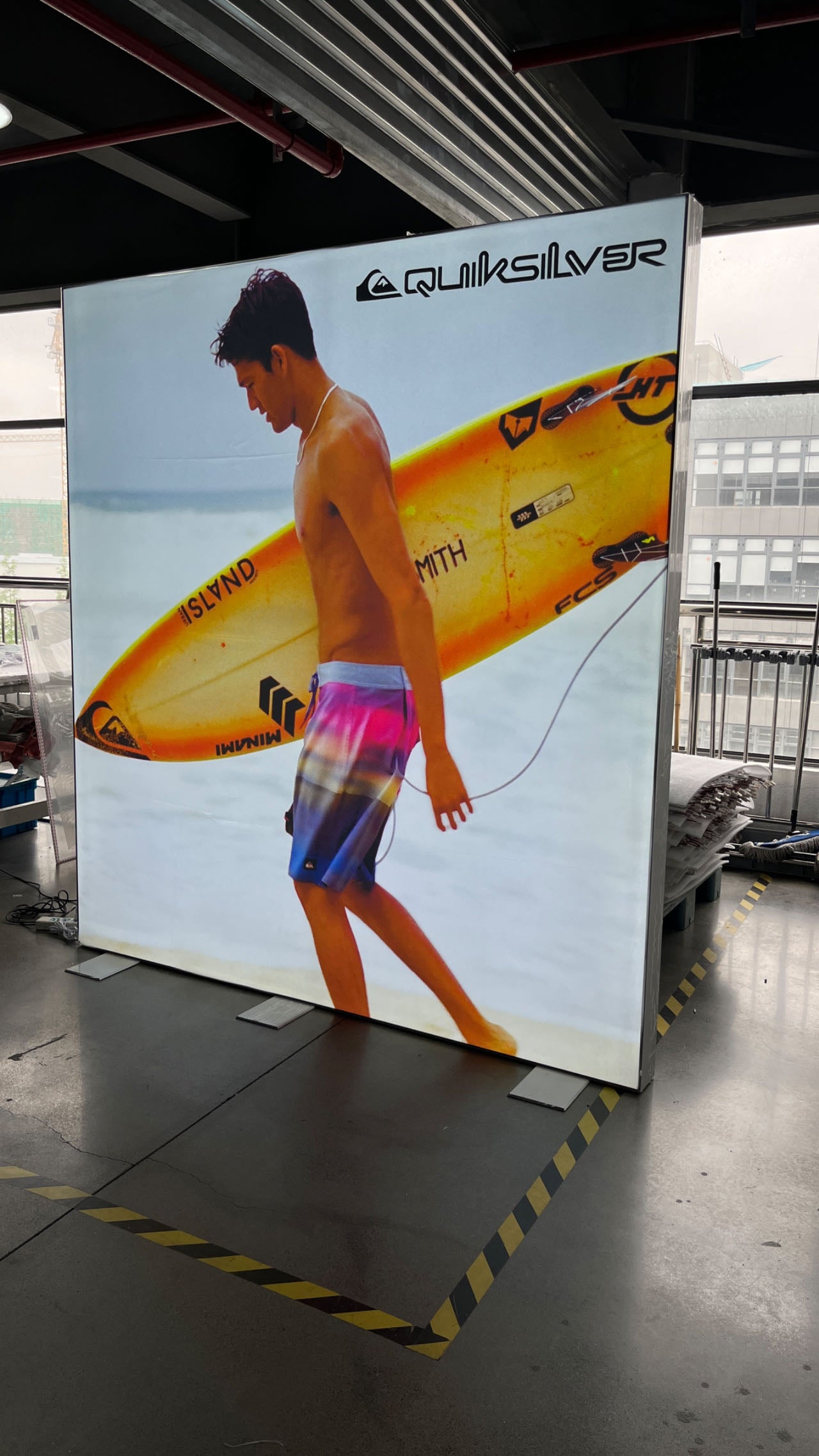 Free Standing Type 8ftX8ft Fabric Lightbox For Exhibition And Brand Retail Shops Use